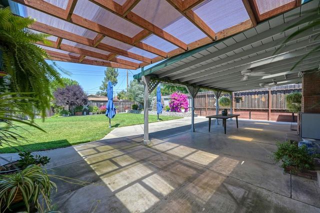 6619 Stratton Ave, Citrus Heights, CA 95621