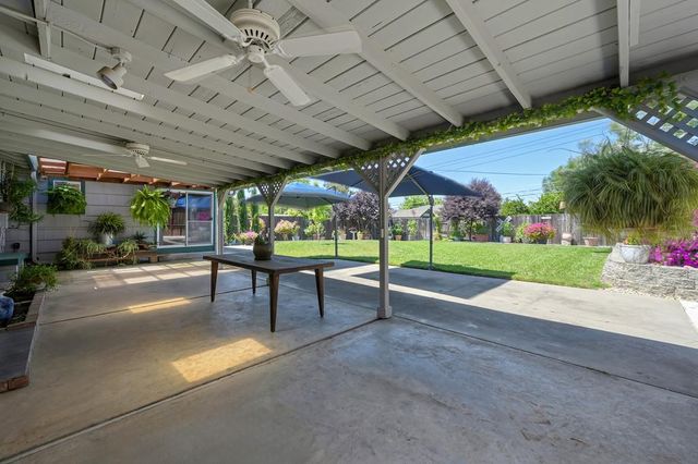 6619 Stratton Ave, Citrus Heights, CA 95621