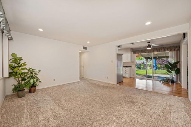 6619 Stratton Ave, Citrus Heights, CA 95621