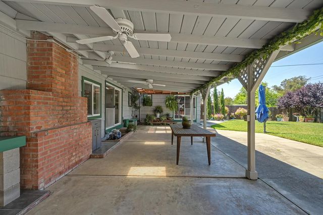 6619 Stratton Ave, Citrus Heights, CA 95621