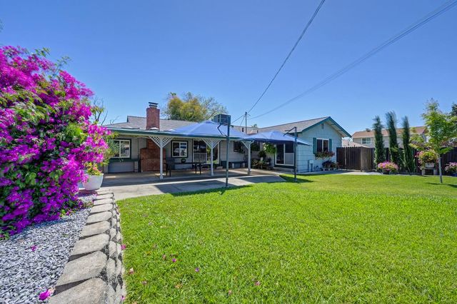 6619 Stratton Ave, Citrus Heights, CA 95621