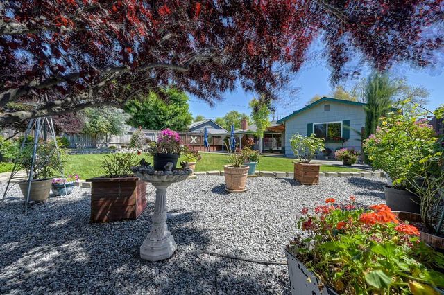 6619 Stratton Ave, Citrus Heights, CA 95621