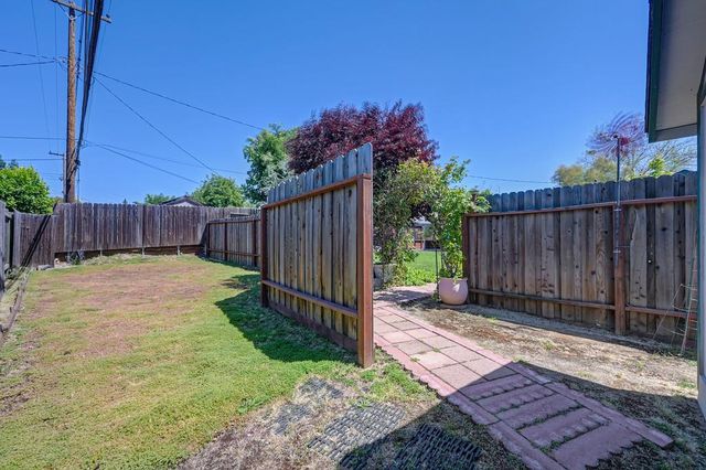 6619 Stratton Ave, Citrus Heights, CA 95621