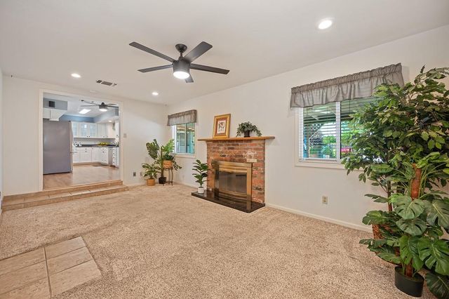 6619 Stratton Ave, Citrus Heights, CA 95621