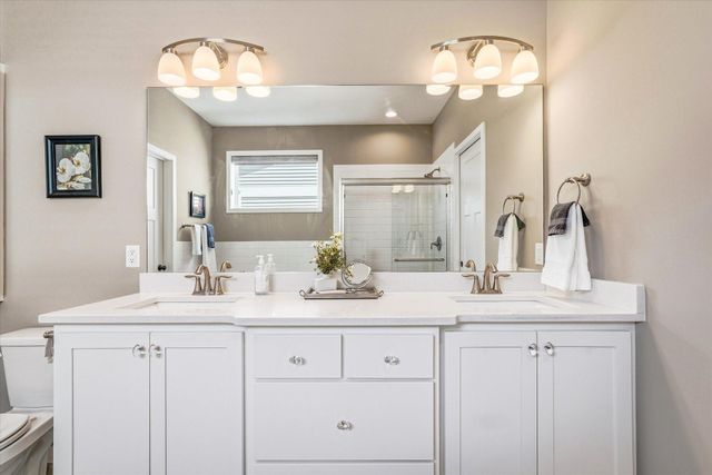 3547 Cove Point Circle NW, Prior Lake, MN 55372