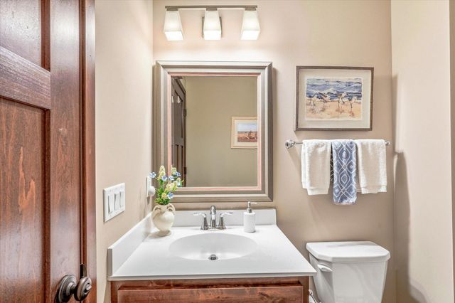 3547 Cove Point Circle NW, Prior Lake, MN 55372