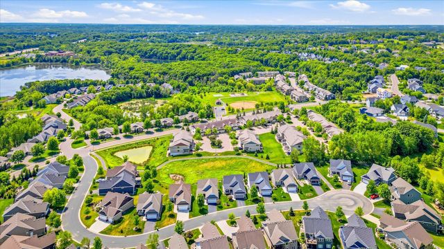 3547 Cove Point Circle NW, Prior Lake, MN 55372