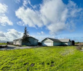 4867 Lakeville Hwy, Petaluma, CA 94954