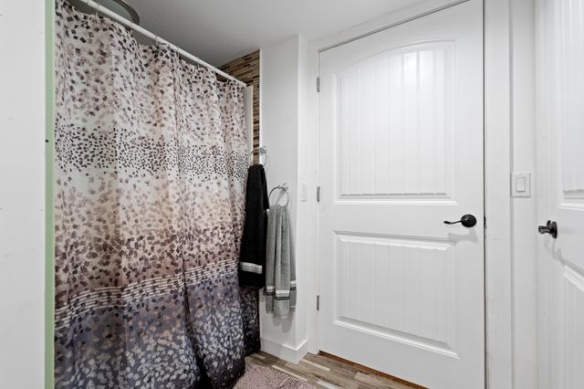 25510 S 605 loop Loop, Grove, OK 74344