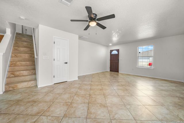 11008 Dublin Pl, San Antonio, TX 78254
