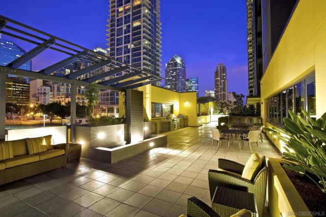 1325 Pacific Hwy 3503, San Diego, CA 92101