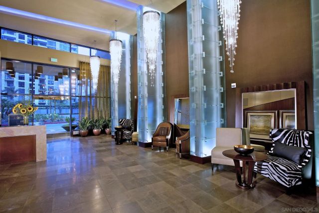 1325 Pacific Hwy 3503, San Diego, CA 92101