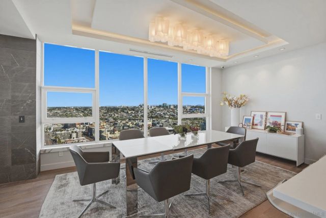 1325 Pacific Hwy 3503, San Diego, CA 92101