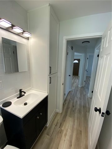 4037 Reading Road, Dayton, OH 45420