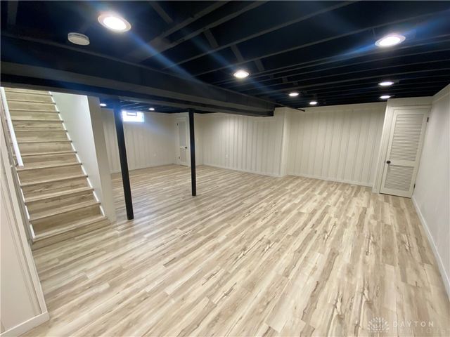 4037 Reading Road, Dayton, OH 45420