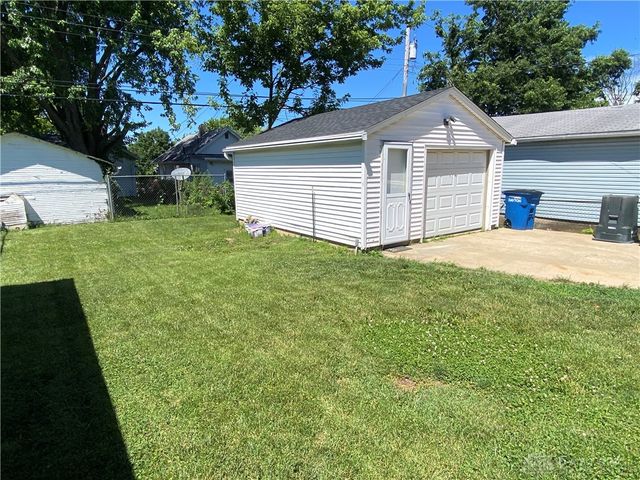 4037 Reading Road, Dayton, OH 45420