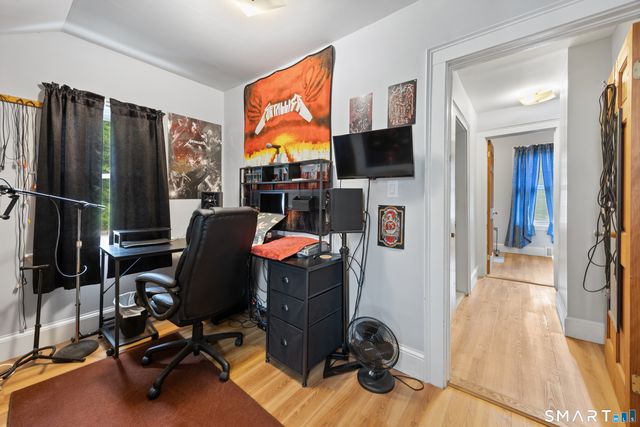 34 Wooster Avenue, Waterbury, CT 06708