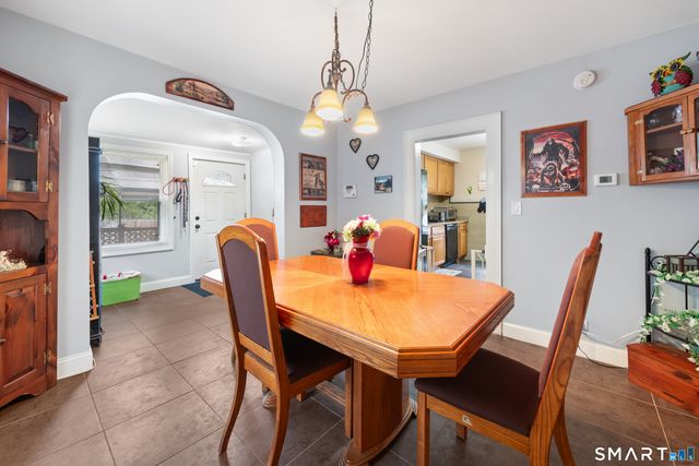 34 Wooster Avenue, Waterbury, CT 06708