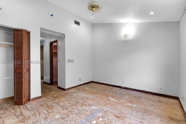 3711 Riverside Dr, Coral Springs, FL 33065