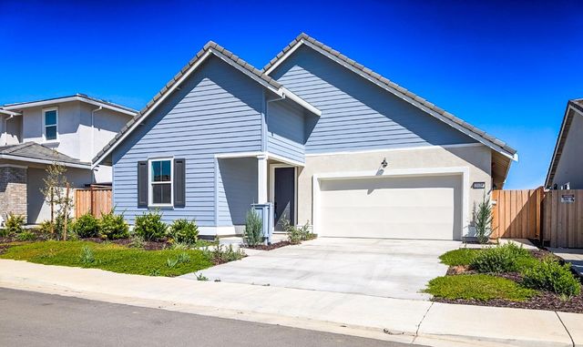 2129 Stagecoach Rd, Patterson, CA 95363