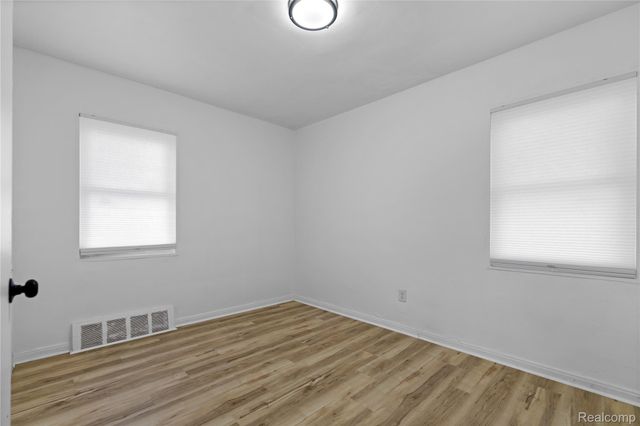 6438 Archdale Street, Detroit, MI 48228