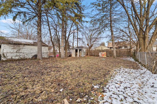 6438 Archdale Street, Detroit, MI 48228