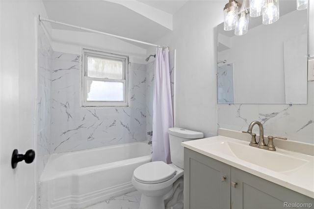 6438 Archdale Street, Detroit, MI 48228