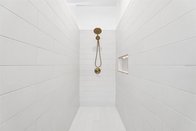 10409 ANGEL OAK COURT, Orlando, FL 32836