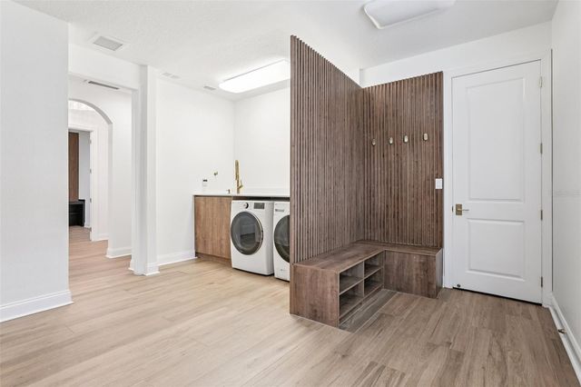 10409 ANGEL OAK COURT, Orlando, FL 32836