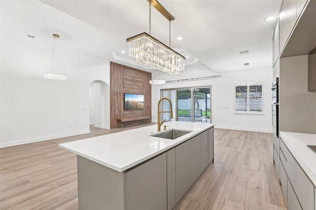 10409 ANGEL OAK COURT, Orlando, FL 32836