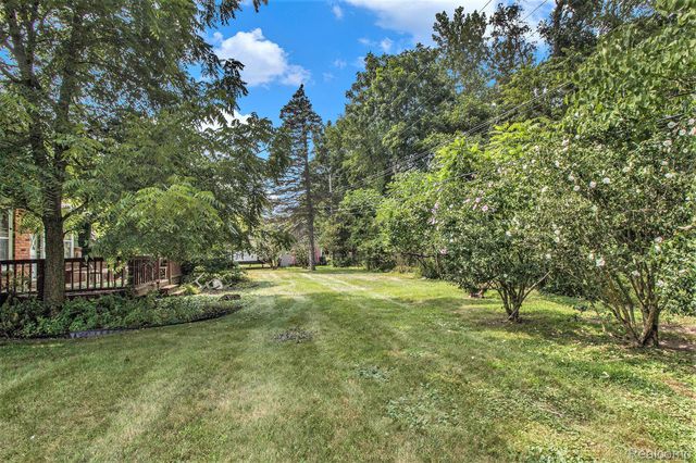 6525 Little Turkey Run, Shelby Charter Township, MI 48317