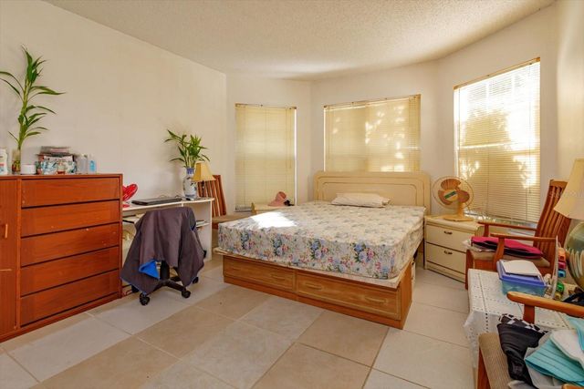 566 WECHSLER CIRCLE, Orlando, FL 32824