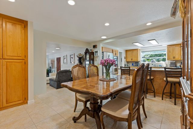 5625 Foothill Rd, Rocklin, CA 95677
