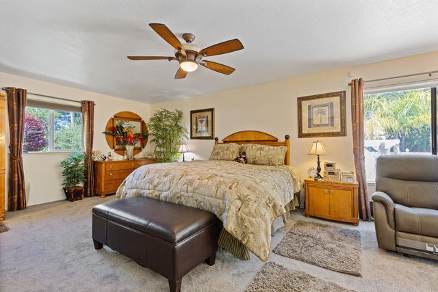 5625 Foothill Rd, Rocklin, CA 95677