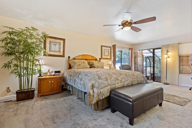 5625 Foothill Rd, Rocklin, CA 95677