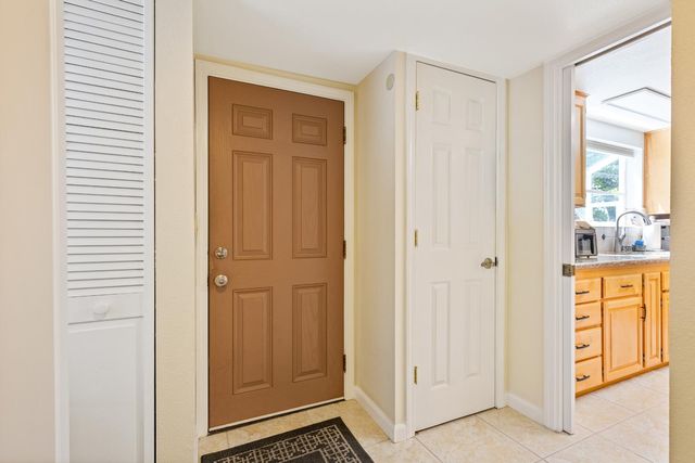 5625 Foothill Rd, Rocklin, CA 95677