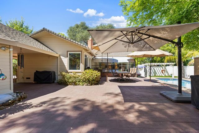 5625 Foothill Rd, Rocklin, CA 95677
