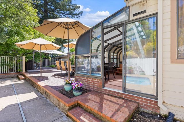 5625 Foothill Rd, Rocklin, CA 95677