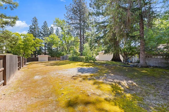 5625 Foothill Rd, Rocklin, CA 95677