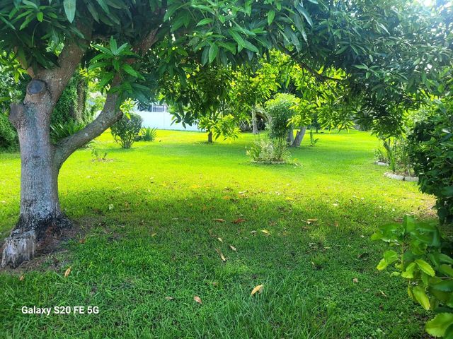 650 SE Strait Ave, Port St Lucie, FL 34983