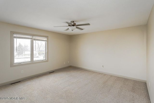 5829 Green Ivy Lane, Monclova, OH 43542