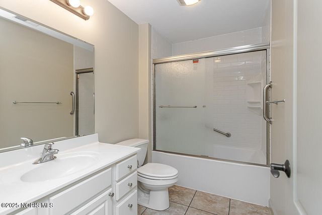 5829 Green Ivy Lane, Monclova, OH 43542