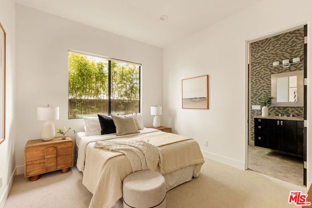 6343 W 84th Place, Los Angeles, CA 90045