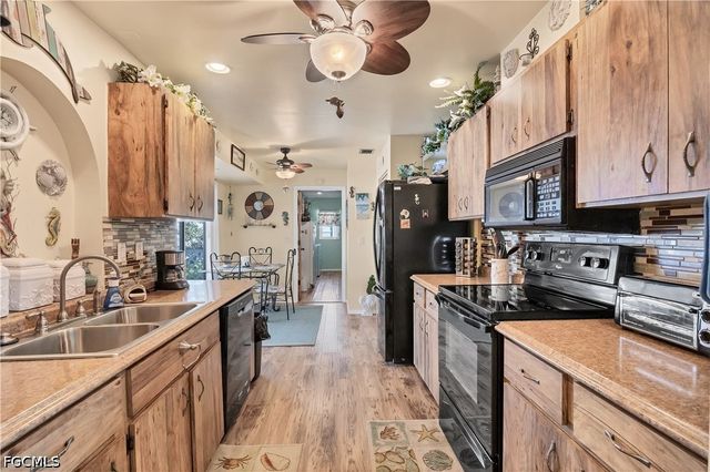 2339 Lake View BLVD, Port Charlotte, FL 33948