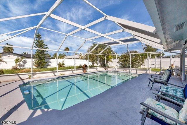 2339 Lake View BLVD, Port Charlotte, FL 33948