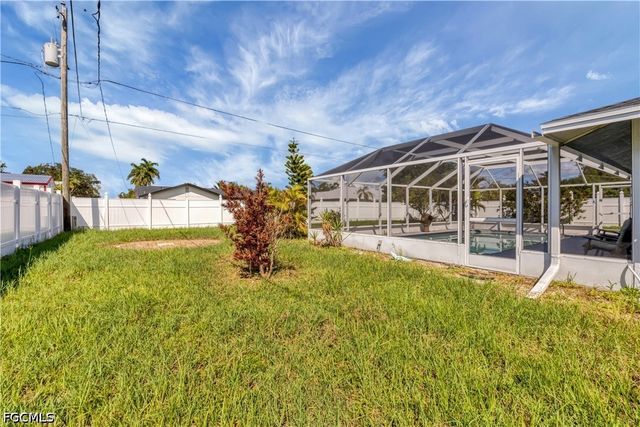 2339 Lake View BLVD, Port Charlotte, FL 33948