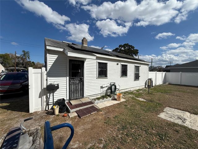 723 28TH STREET NW, Winter Haven, FL 33881