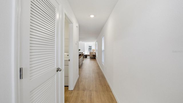 5290 BERRY BAY AVENUE, Wimauma, FL 33598