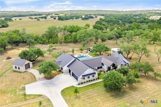 338 Morning Dew Drive, Round Mountain, TX 78663