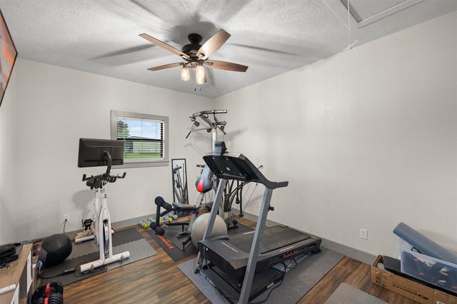 493 Hodde Road, Carmine, TX 78932